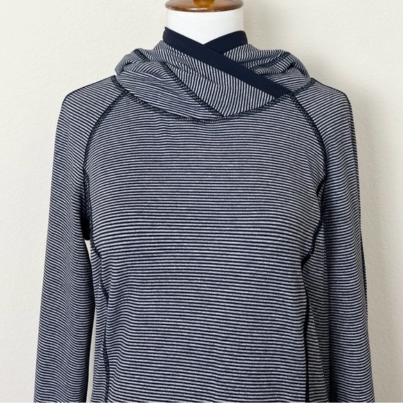 Lululemon Think‎ Fast Hoodie Tonka Stripe Heathered Slate Black / Black Size 8 - Picture 5 of 15